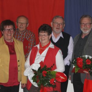 Auf dem Foto sehen Sie von links Werner Hellmuth, Uta Böckel, Heinrich Kümmer, Waltraud Stühn, Norbert Schäfer, Gerhard Hofmann und Christian Benzing.